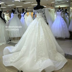 LUXURIOUS Bridewholesale