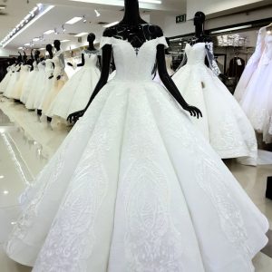 Celebrity Style of Bridal Dress
