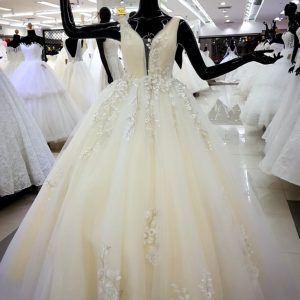 Beautuful Wedding Gown