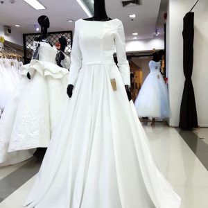 ชุดแต่งงานขายส่ง ราคาถูก Bangkok Bridal