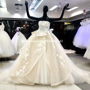 Bridal Dress Bangkok Thailand ชุดแต่งงาน ขุดเจ้าสาว