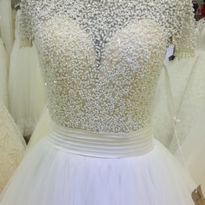 ชุดแต่งงานราคาถูก ชุดเจ้าสาว Bridal Wholesale Bangkok