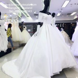 ชุดเจ้าสาว ชุดแต่งงาน Wedding Dress Bangkok Thailand