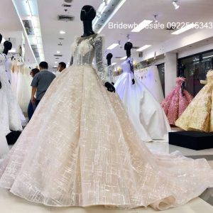 ชุดแต่งงานขายส่ง ชุดเจ้าสาวราคาถูก Bridal Dress Bangkok Thailand