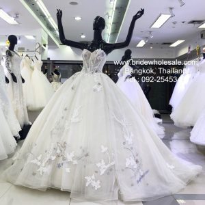 ชุดถ่ายพรีเวดดิ้ง ชุดเจ้าสาวขายส่ง Bridal Dress Bangkok Thailand