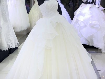 ชุดแต่งงานสวย ชุดเจ้าสาวถูกๆ Wedding Dress Bangkok Thailand