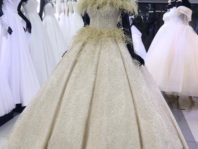ชุดเจ้าสาวราคาถูก ชุดแต่งงานขายถูก Bridal Gown Bangkok Thailand