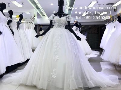 ชุดแต่งงานประตูน้ำ ชุดเจ้าสาวขายปลีก Wedding Dress Bangkok Thailand