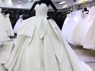 ชุดเจ้าสาวมินิมอล ชุดแต่งงานเรียบๆ Wedding Gown Bangkok Thailand