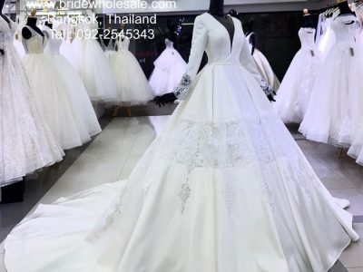 ชุดเจ้าสาวมินมอลอลังการ ชุดแต่งงานขายราคาถูก Bridal Shop Bangkok Thailand