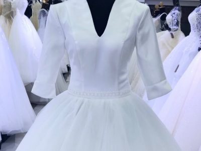 ชุดเจ้าสาวขายถูก ชุดแต่งงานขายส่ง Bridal Shop Bangkok Thailand