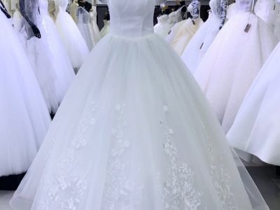 ร้านขายชุดแต่งงานราคาถูก ร้าขายชุดเจ้าสาวไม่แพง Bangkok Wedding Dress Thailand