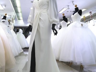 ชุดเจ้าสาวมินิมอล ชุดแต่งงานแบบเรียบๆมินิมอล Bridal Dress Bangkok Thailand