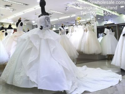 ร้านขายชุดเจ้าสาวสุดอลังการราคาถูกืโรงงานผลิตชุดแต่งงานขายส่ง Bangkok Wedding Shop