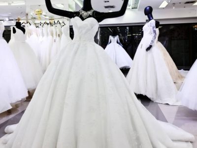 โรงงานชุดเจ้าสาว ร้านชุดแต่งงานขายส่ง Bridal Factory Bangkok Thailand