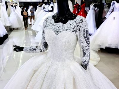 โรงงานผลิตชุดเจ้าสาวขายส่ง ร้านขายปลีกชุดแต่งงาน Wedding Dress Bangkok Thailand