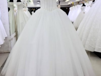 ชุดแต่งงานราคาถูก ชุดเจ้าสาวขายถูก Wedding Dress Bangkok Thailand