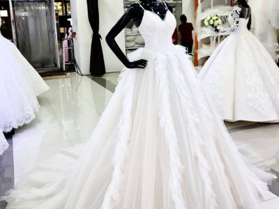 แบบชุดแต่งงานเก๋ๆ ชุดเจ้าสาวฟรุ่งฟริ้ง Bridal Dress Bangkok Thailand