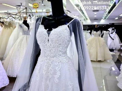 ชุดเจ้าสาวแบบเก๋ๆ ชุดแต่งงานเรียบหรู Bangkok Wedding Dress Thailand