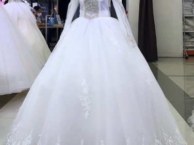 ร้านขายชุดแต่งงานราคาถูก ซื้อชุดเจ้าสาวราคาไม่แพง Wedding Bangkok Thailand