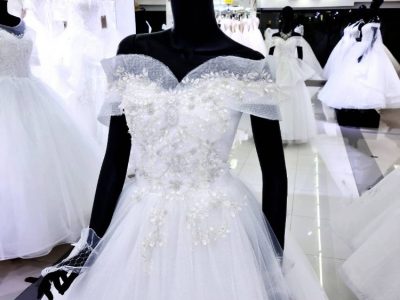 ขายชุดแต่งงานราคาถูก ซื้อชุดเจ้าสาว Wedding Bangkok Thailand