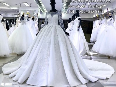 ซื้อชุดแต่งงานเว่อๆ ขายชุดเจ้าสาวสุดอลัง Bangkok Bridal Gown