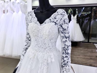 ชุดเจ้าสาวยสวยๆราคาถูก ขุดแต่งงานแขนยาว Bridal Gown Bangkok Thailand