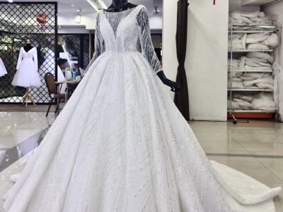 ชุดเจ้าสาวอลังการราคาไม่แพง ร้านชุดแต่งงานขายถูก Bridal Gown Bangkok Thailand
