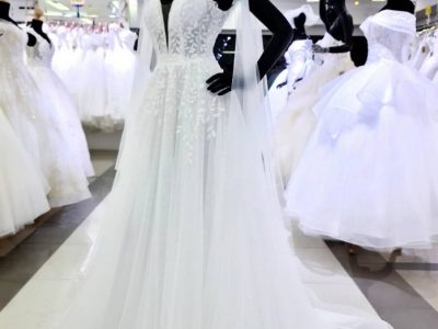 ชุดแต่งงานทรงเอไม่พอง ชุดเจ้าสาวแบบใหม่ Bridal Dress Bangkok Thailand