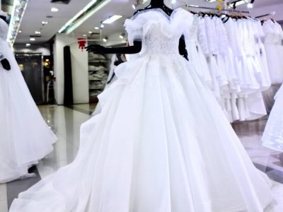 ชุดเจ้าสาวแบบใหม่ล่าสุด ชุดแต่งงานรุ่นใหม่ Bridal Shop Bangkok Thailand