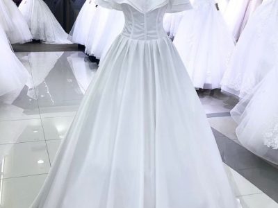 Thailand Bridal Shop Bangkok ชุดแต่งงานมินิมองราคาถูก ร้านขายชุดเจ้าสาวมินิมอลไม่แพง