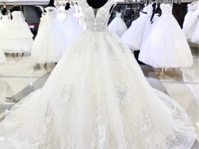 BANGKOK BRIDAL DRESS THAILAND ชุดแต่งงานหางยาวราคาถูก ร้านชุดเจ้าสาวขายถูก