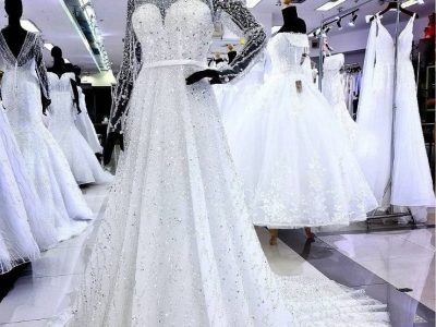 ชุดเจ้าสาวทรงเอไลน์ ชุดแต่งงานแบบไม่พอง Wedding Dress Bangkok Thailand