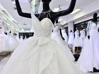 WEDDING BUSINESS BANGKOK THAILAND ชุดเจ้าสาวแบบใหม่ล่าสุด ร้านขายชุดแต่งงาน