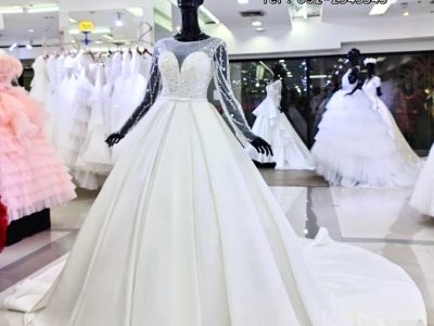 ชุดแต่งงานเจ้าหญิง ชุดเจ้าสาวหางยาวอลังการ Bridal Dress Bangkok thailand
