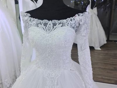 รวมชุดเจ้าสาวราคาถูก ชุดแต่งงานขายถูก Bangkok Wedding Dress