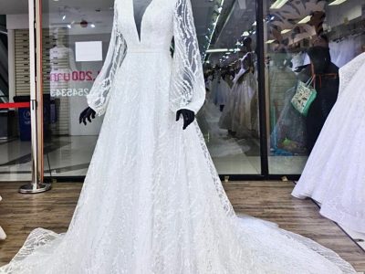 ชุดเจ้าสาวสวยๆราคาไม่แพง ชุดแต่งงานแบบใหม่ๆขายถูกๆ Bridal Store Bangkok Thailand