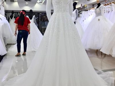 ชุดเจ้าสาวขายถูก ร้านชุดแต่งงานไม่แพง Wedding Shop Bangkok Thailand