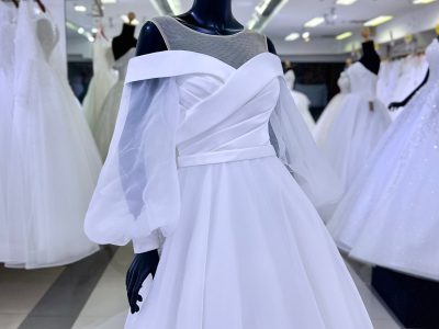 โรงงานผลิตชุดเจ้าสาว ชุดแต่งงานขายปลีกส่ง Bridal Dress Bangkok Thailand
