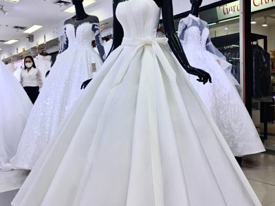 ชุดเจ้าสาวมินิมอลแบบใหม่ ชุดแต่งงานมินิมอลล่าสุด Thailand Wedding Store Bangkok