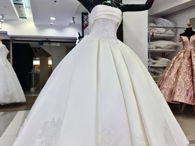 BANGKOK BRIDAL FACTORY THAILAND ชุดเจ้าสาวมินิมอล ชุดแต่งงานมินิมอล