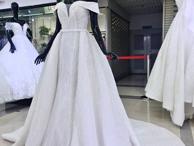 ชุดเจ้าสาวขายส่ง ชุดแต่งงานขายปลีก New Release Bridal Dress Bangkok Thailand