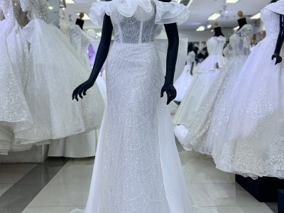 ชุดเจ้าสาวสวยๆ ชุดแต่งงานราคาถูก Bridal Store Bangkok Thailand
