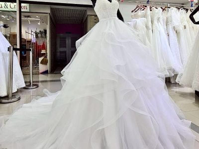 Bridal Gown& Wedding Dress Bangkok Thailand ร้านซื้อขายชุดเจ้าสาวชุดแต่งงาน