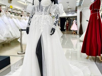 ชุดเจ้าสาวยอดนิยม ชุดแต่งงานแบบยอดนิยม Bridal Dress Shop & Store Bangkok Thailand